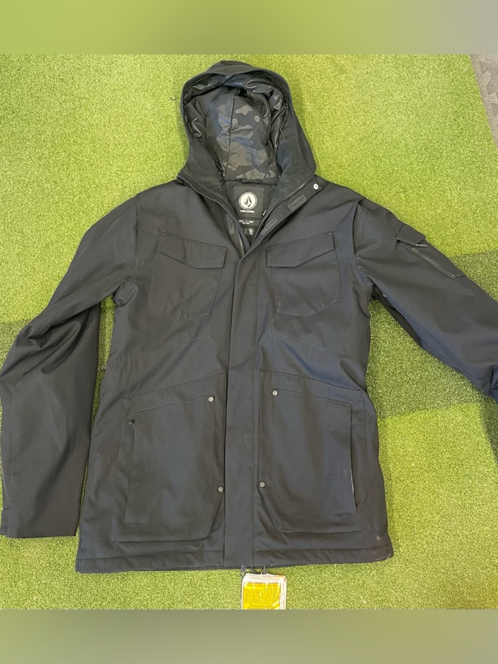 Volcom Men's Black Hooded Ski Jacket